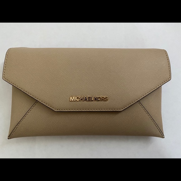 Michael Kors Clutch - Picture 1 of 5